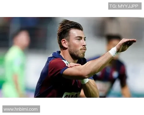 足球球星亲自挥洒创意用刷子涂抹梦想展现独特艺术风采